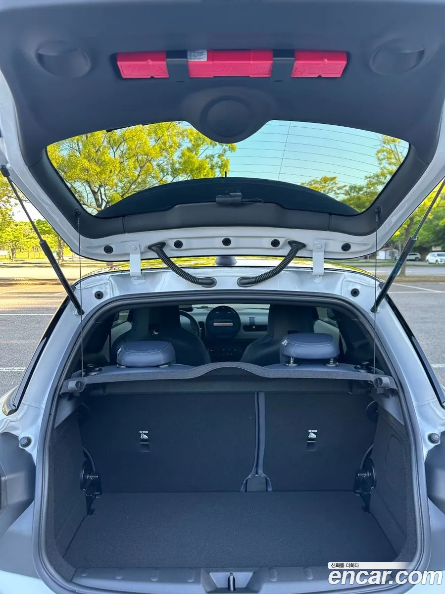 Mini Cooper S 2026 — 8