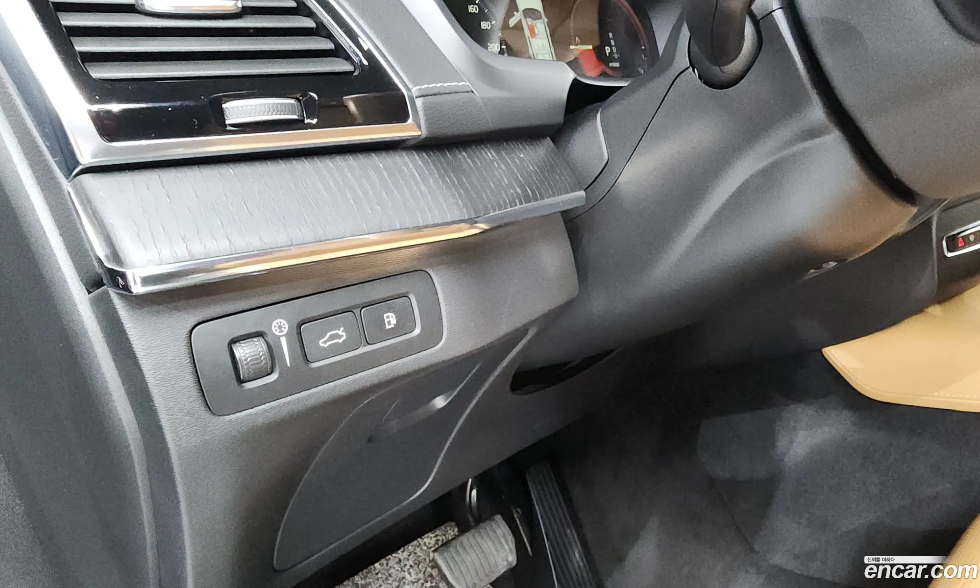 Volvo XC90 2022 YV1LFBR0DN1787163 — 39