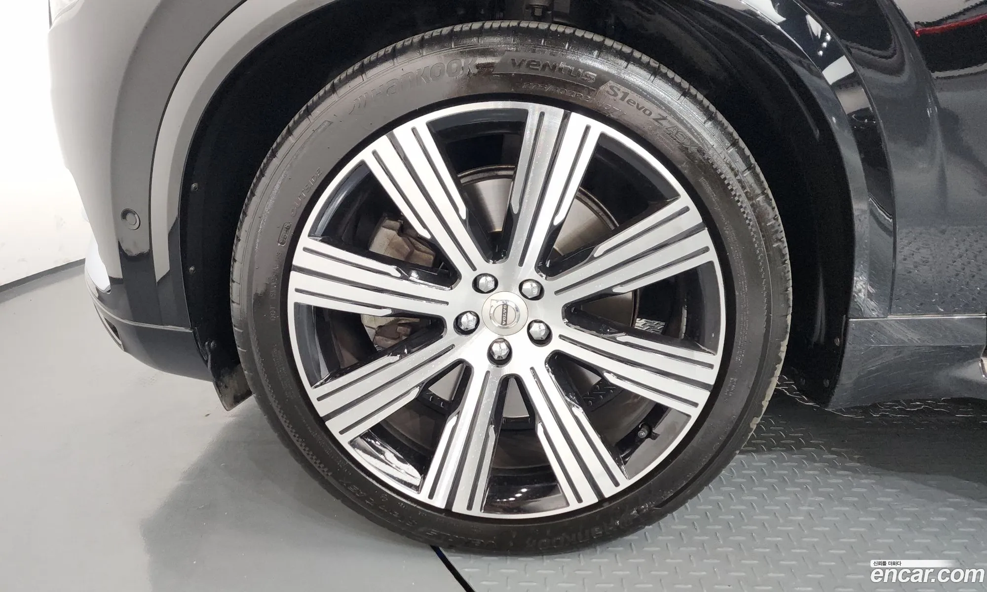 Volvo XC90 2022 YV1LFBR0DN1787163 — 8