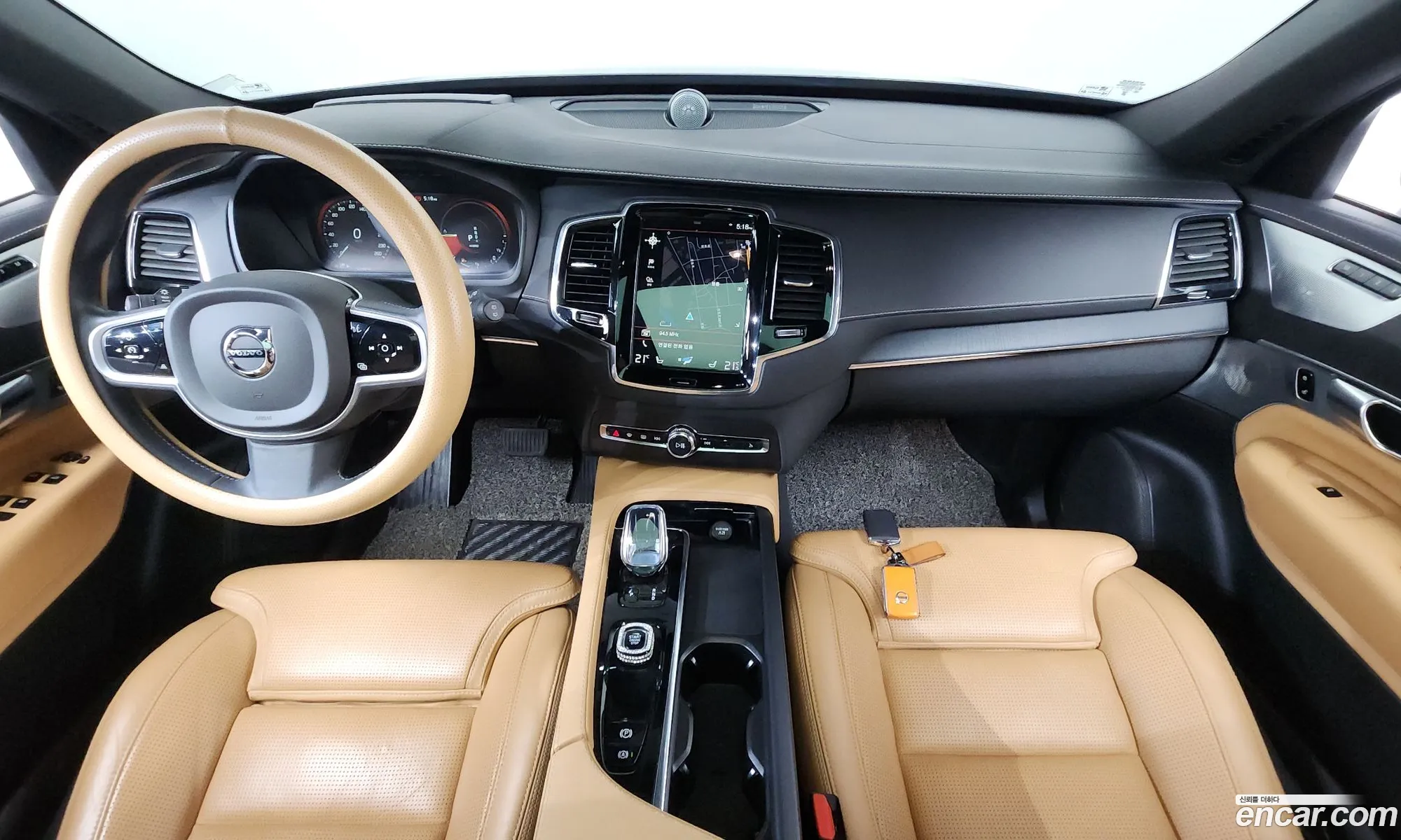 Volvo XC90 2022 YV1LFBR0DN1787163 — 19