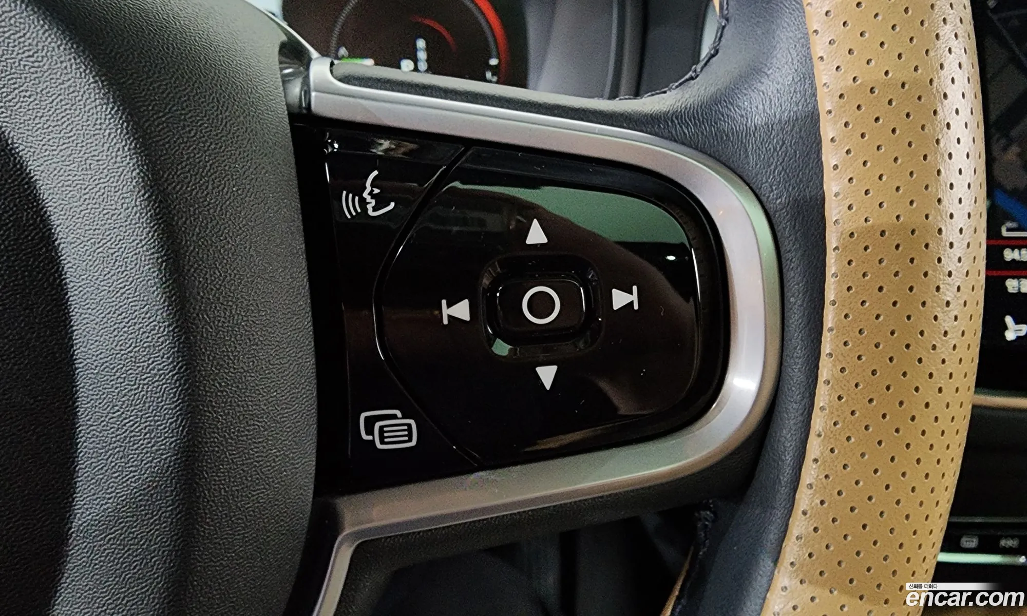 Volvo XC90 2022 YV1LFBR0DN1787163 — 23