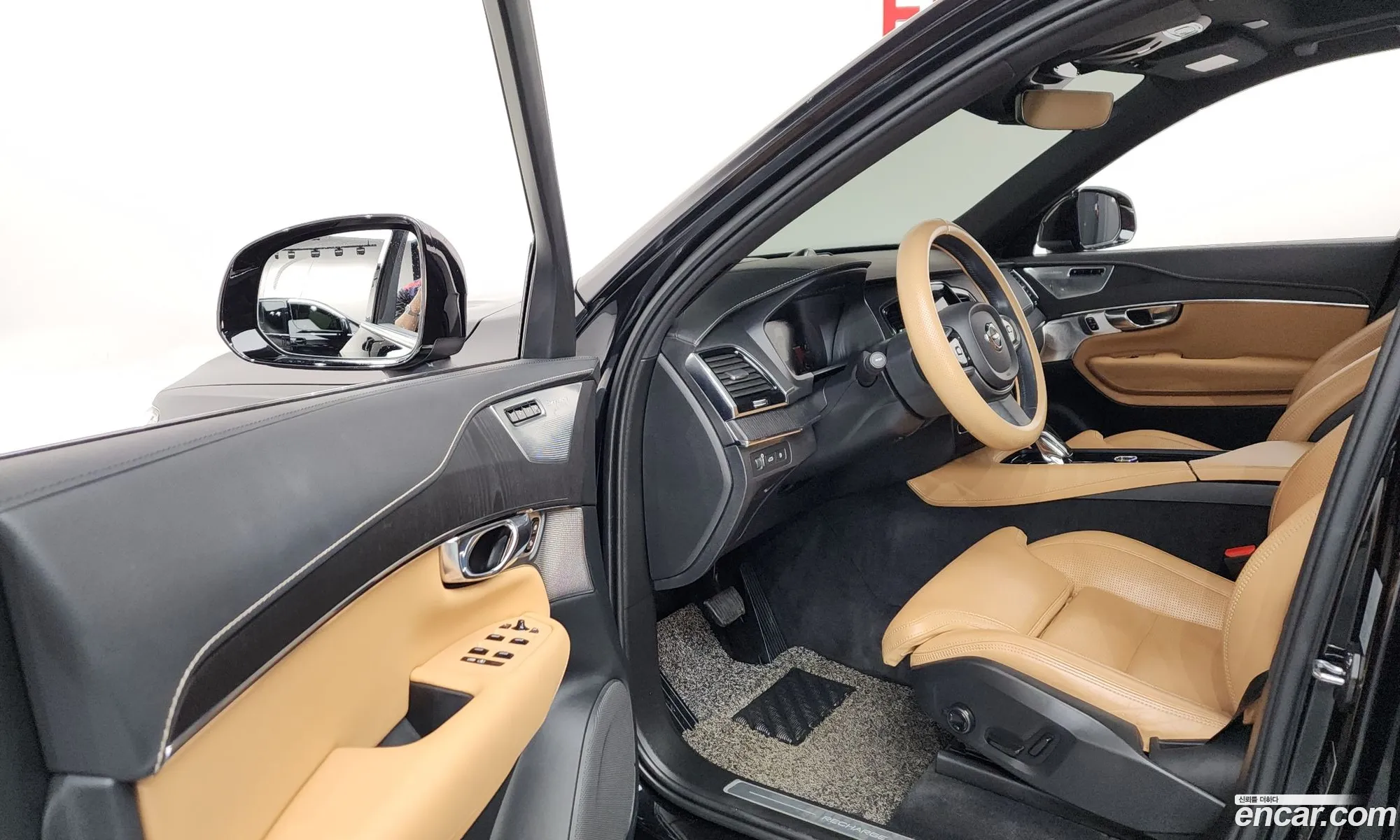 Volvo XC90 2022 YV1LFBR0DN1787163 — 31