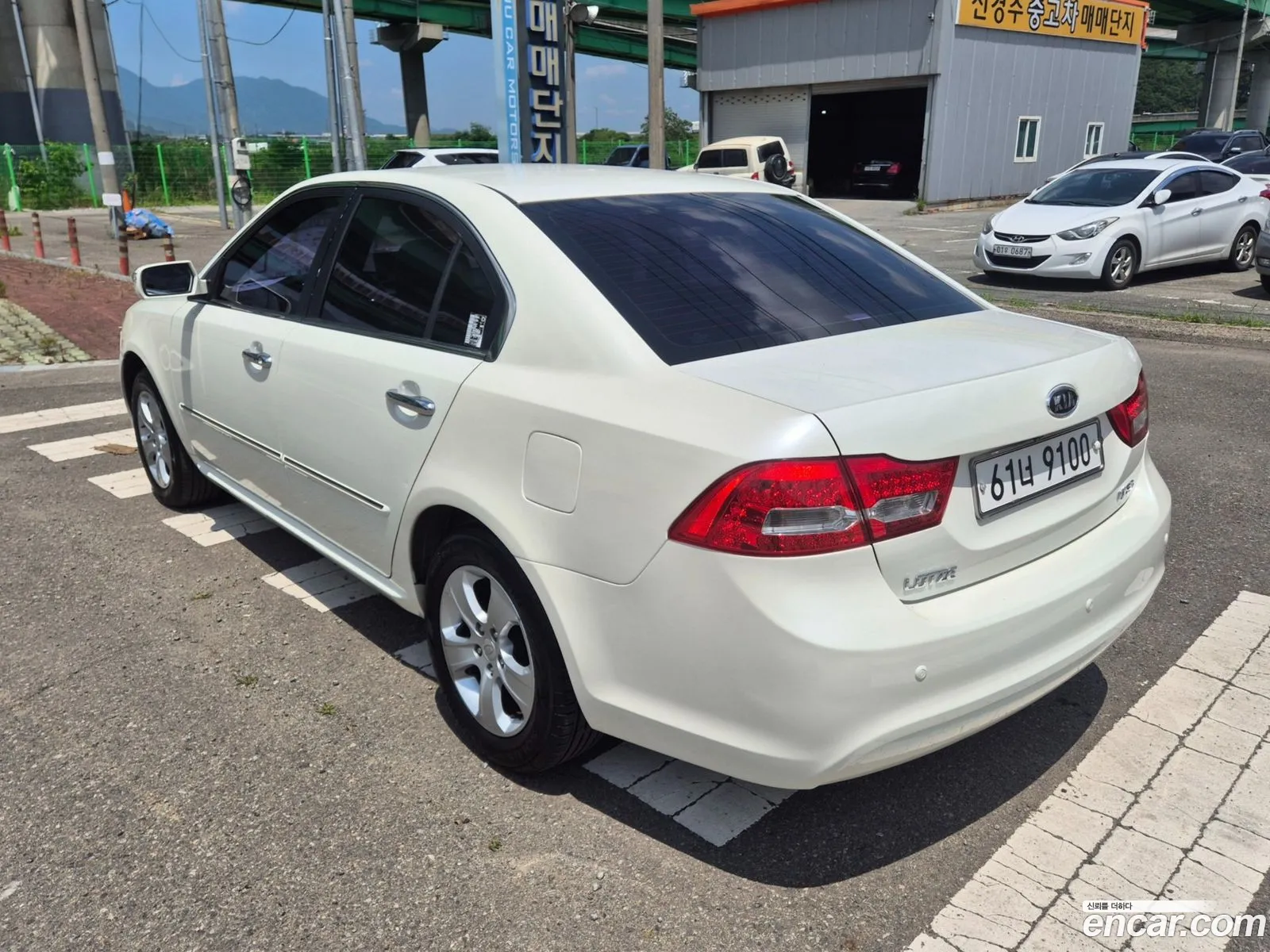Kia Lotze Innovation 2009 — 12
