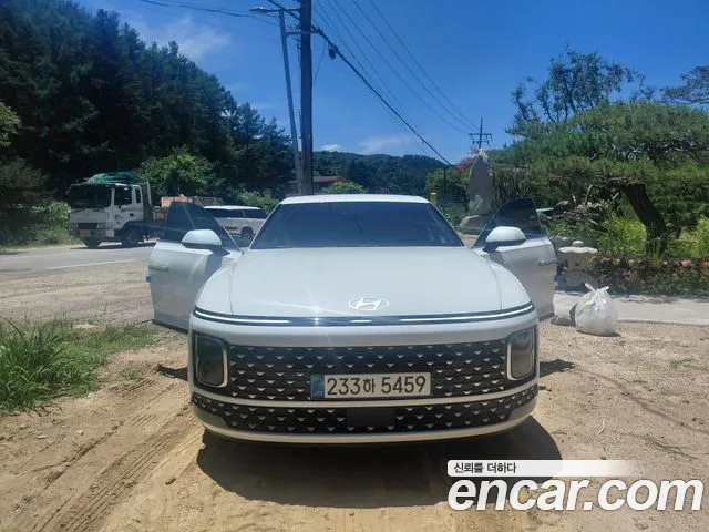 Hyundai Grandeur Hybrid 2026 — 2