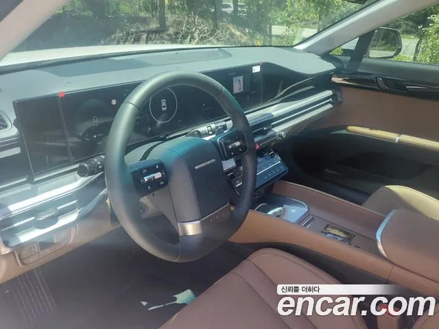 Hyundai Grandeur Hybrid 2026 — 4