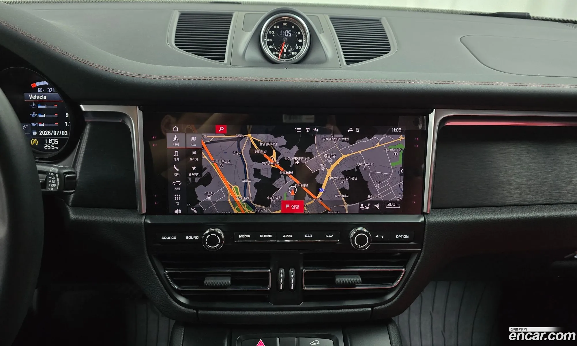 Porsche Macan 2020 WP1AG2959LLB65203 — 5