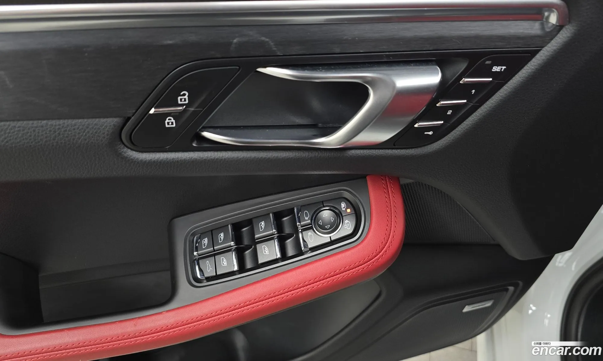 Porsche Macan 2020 WP1AG2959LLB65203 — 3