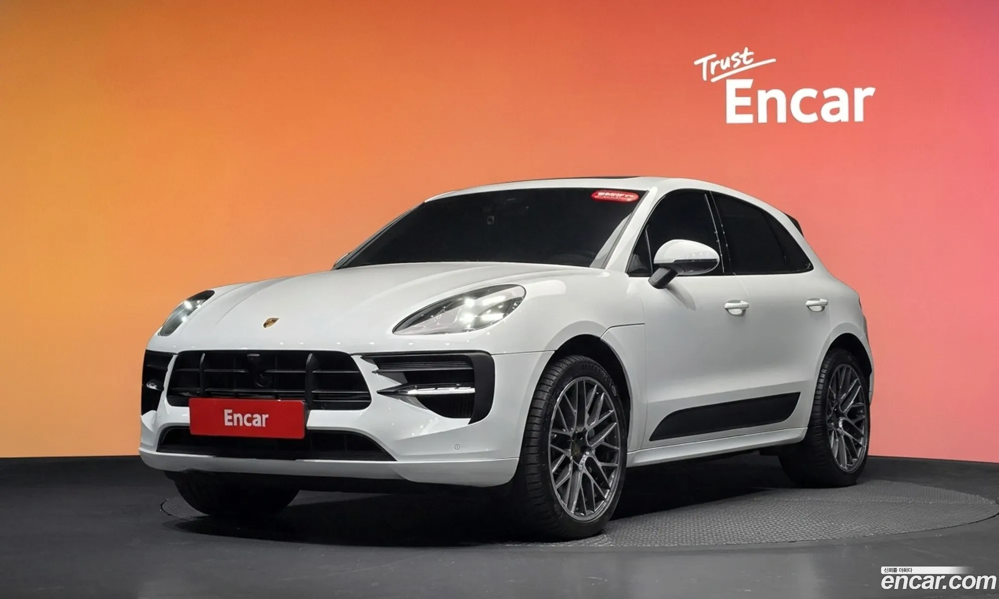 Porsche Macan 2020 WP1AG2959LLB65203 — 17