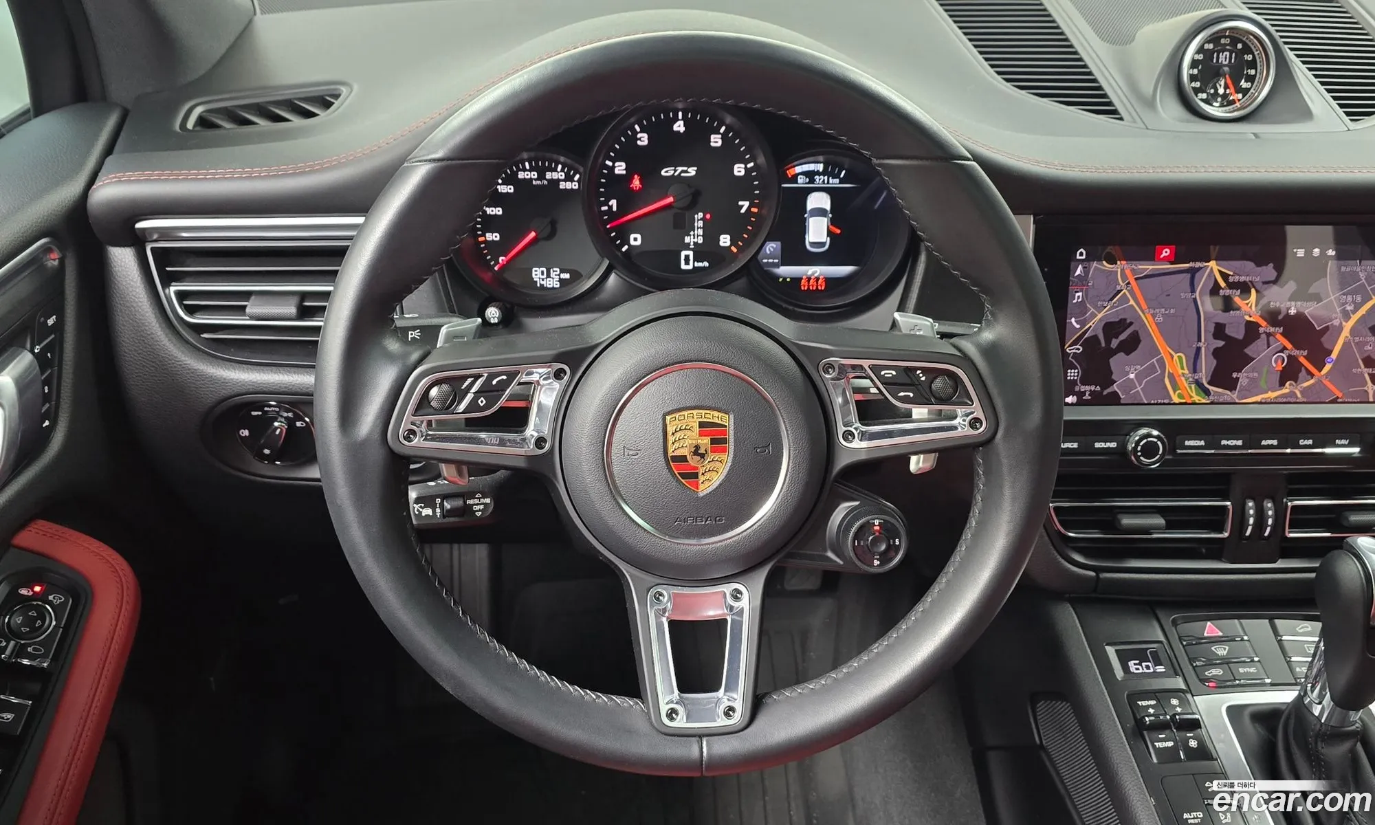 Porsche Macan 2020 WP1AG2959LLB65203 — 26