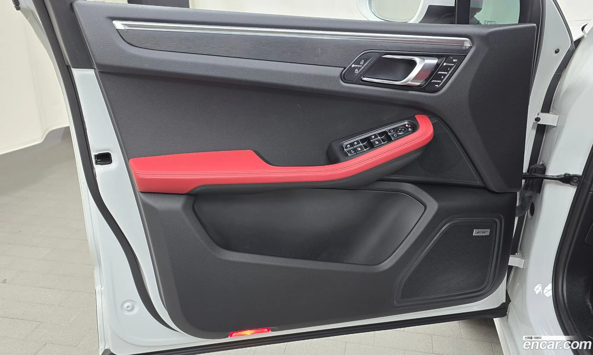 Porsche Macan 2020 WP1AG2959LLB65203 — 27