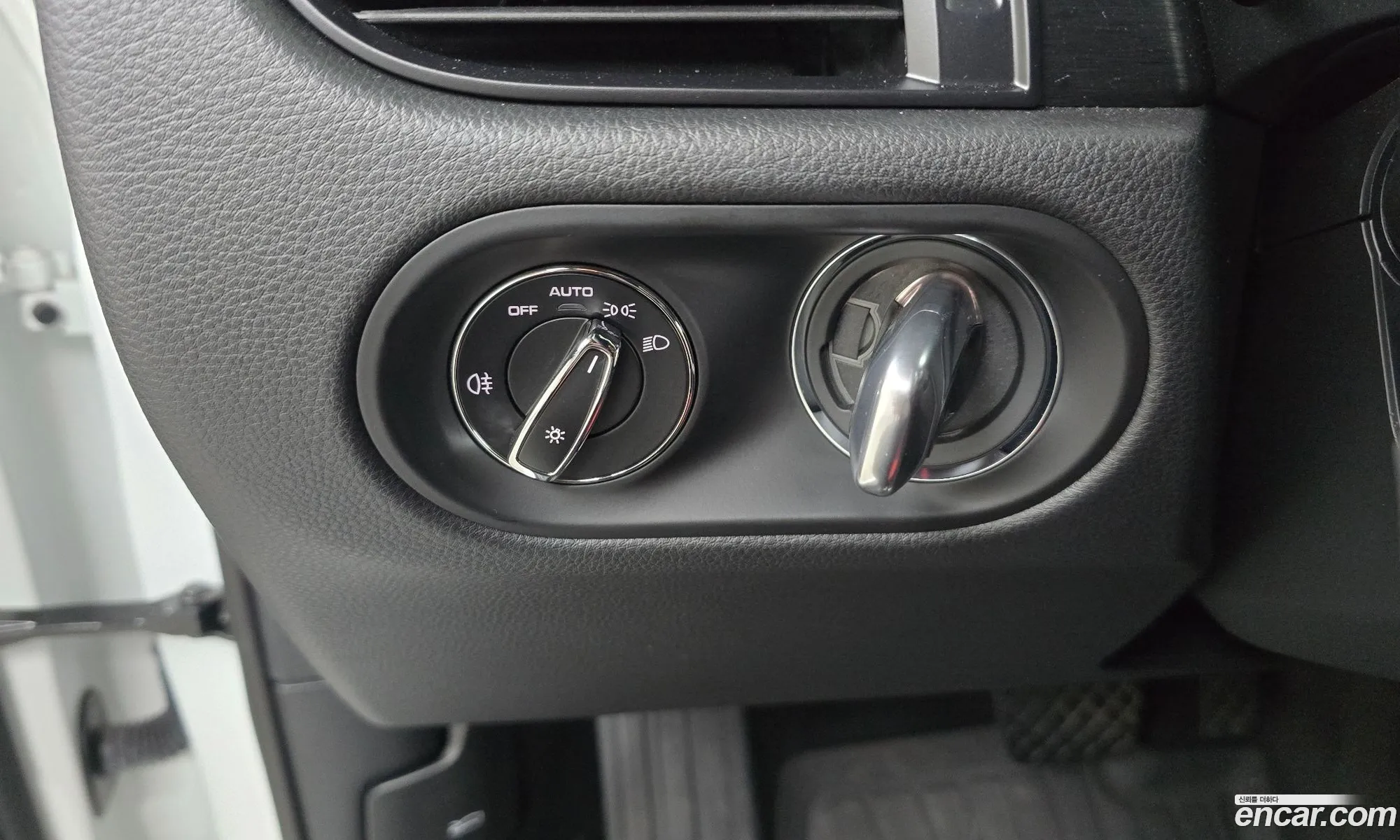 Porsche Macan 2020 WP1AG2959LLB65203 — 18