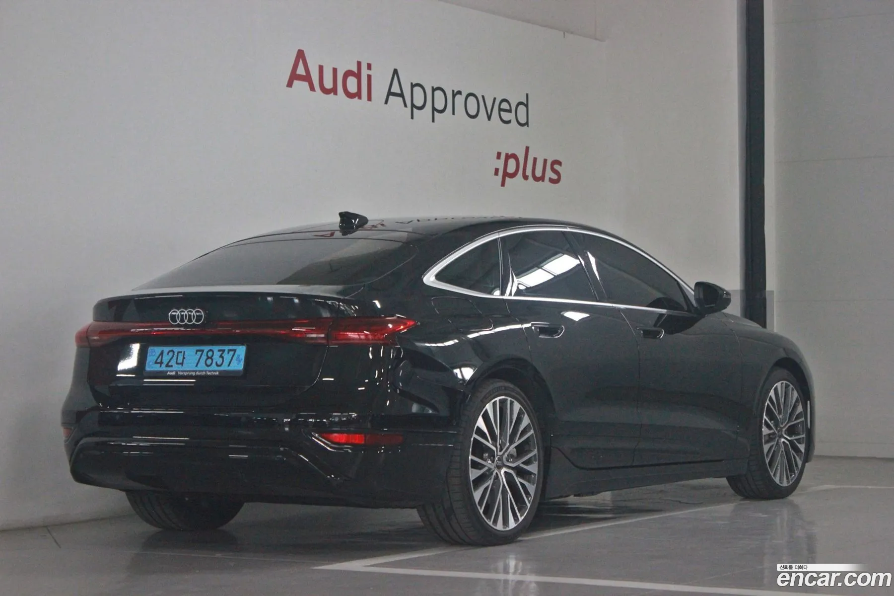 Audi A6 e-tron 2025 — 10