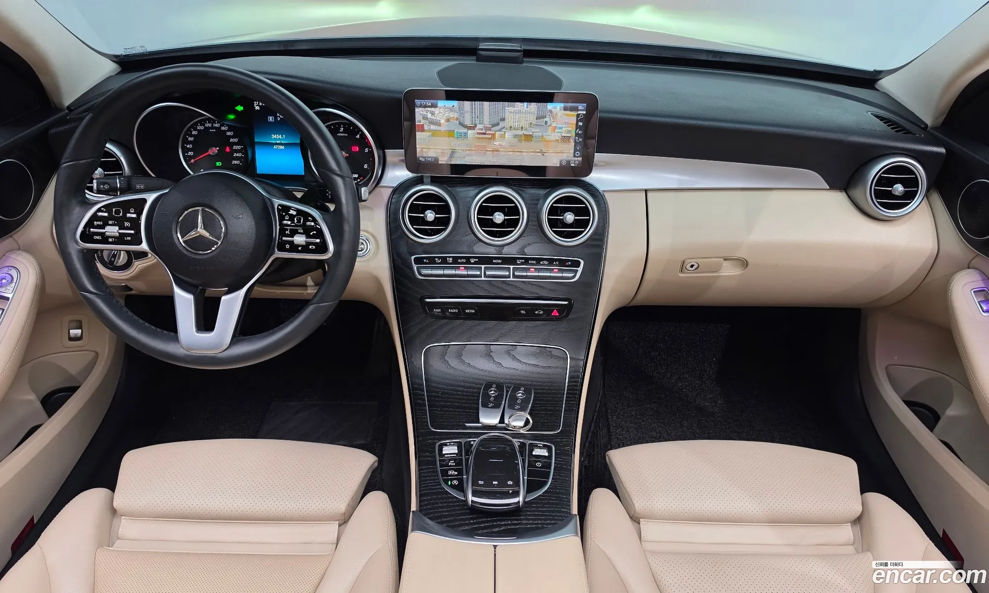 Mercedes-Benz C-Class W205 2019 — 19