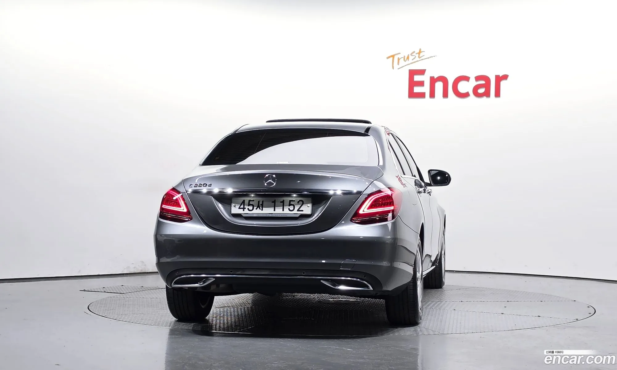 Mercedes-Benz C-Class W205 2019 — 15