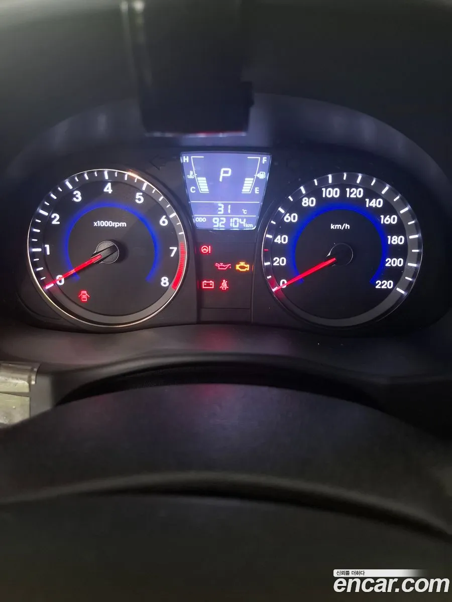Hyundai Accent 2014 — 11