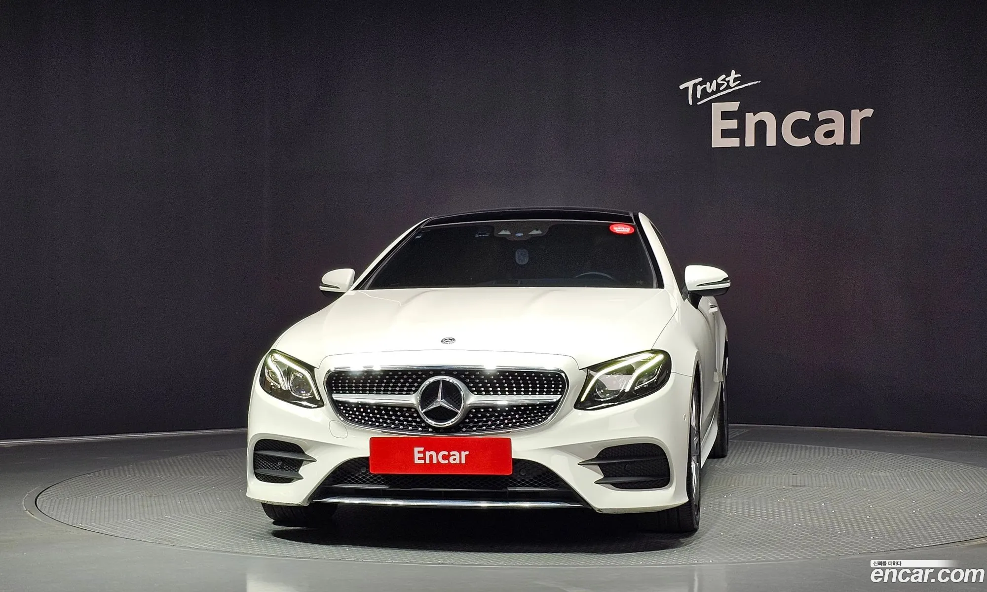 Mercedes-Benz E-Class W213 2018 WDD1J1EB3KF072785 — 18