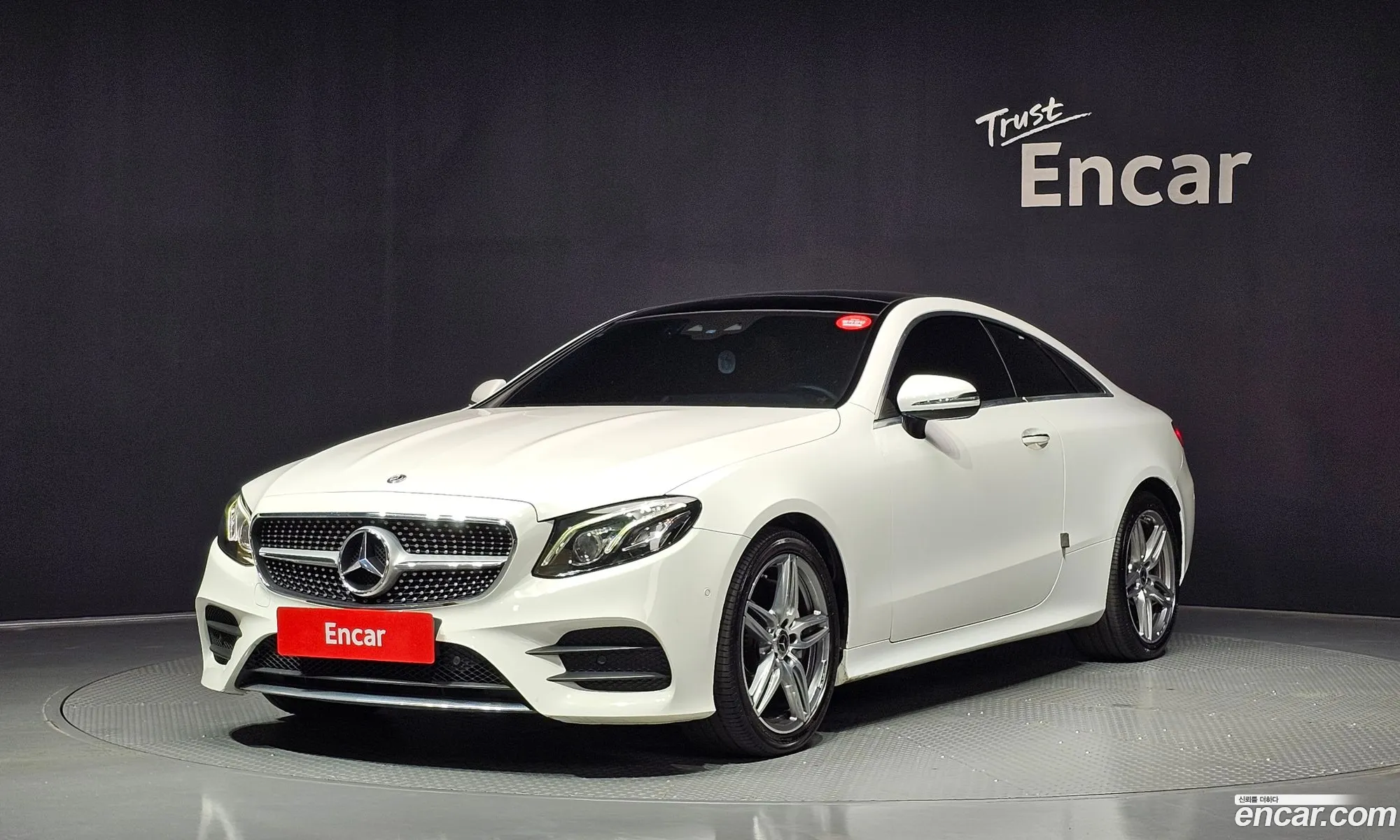 Mercedes-Benz E-Class W213 2018 WDD1J1EB3KF072785 — 3