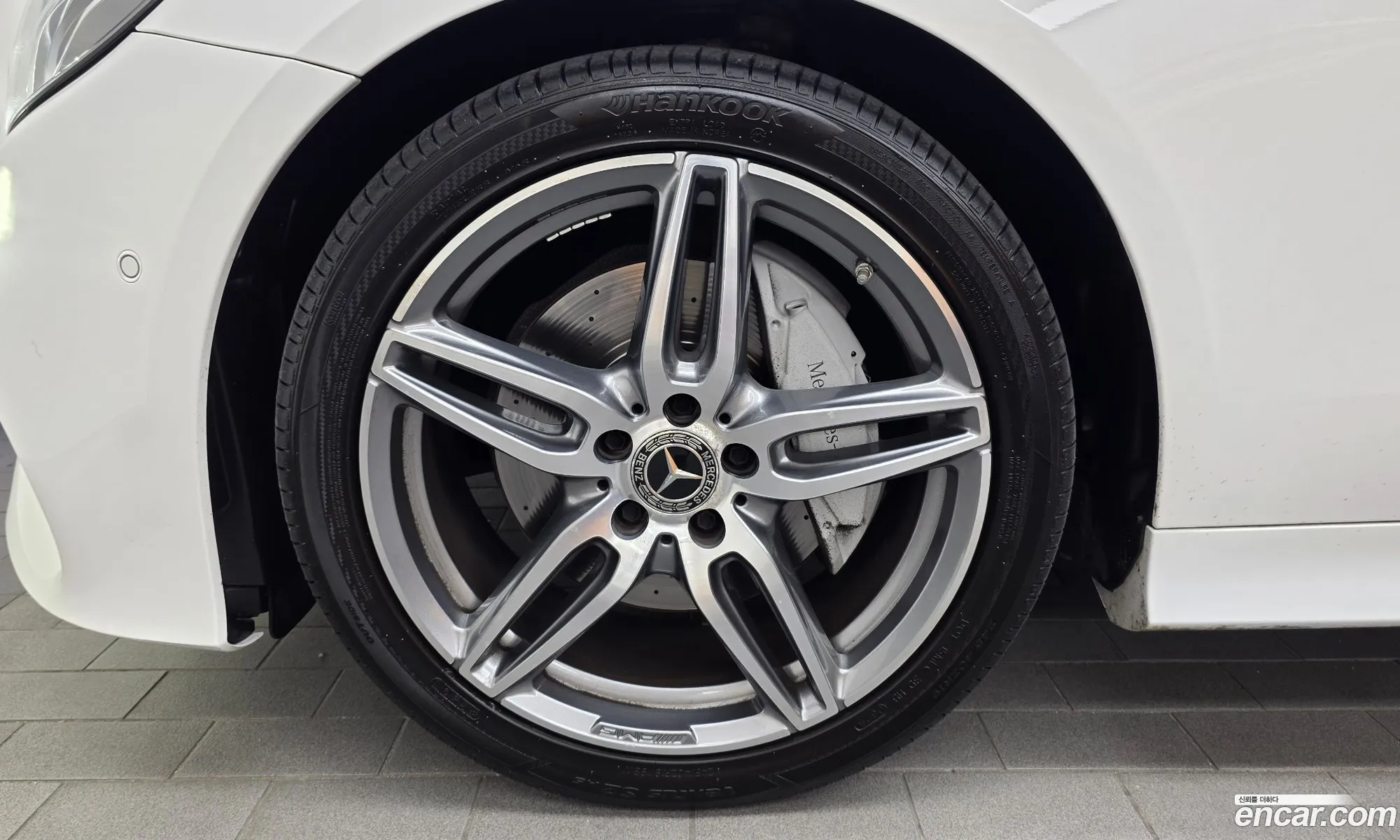 Mercedes-Benz E-Class W213 2018 WDD1J1EB3KF072785 — 19