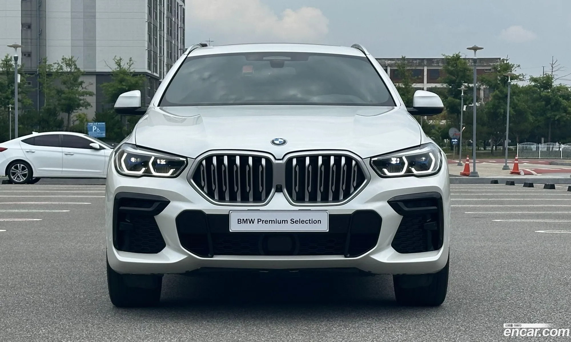BMW X6 2023 — 20