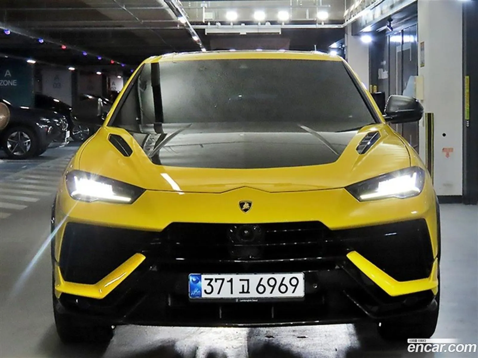 Lamborghini Urus 2024 — 11