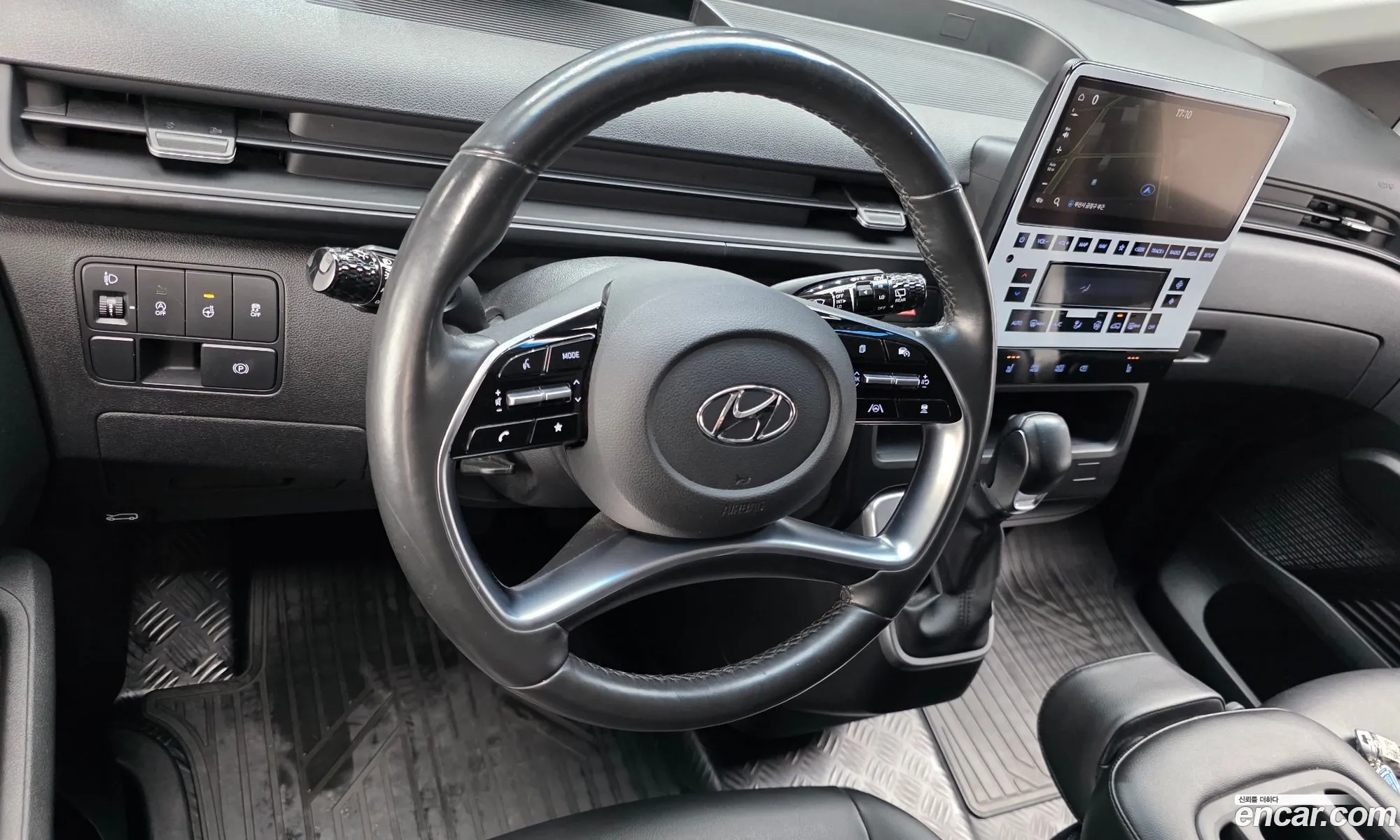Hyundai Staria 2021 — 7