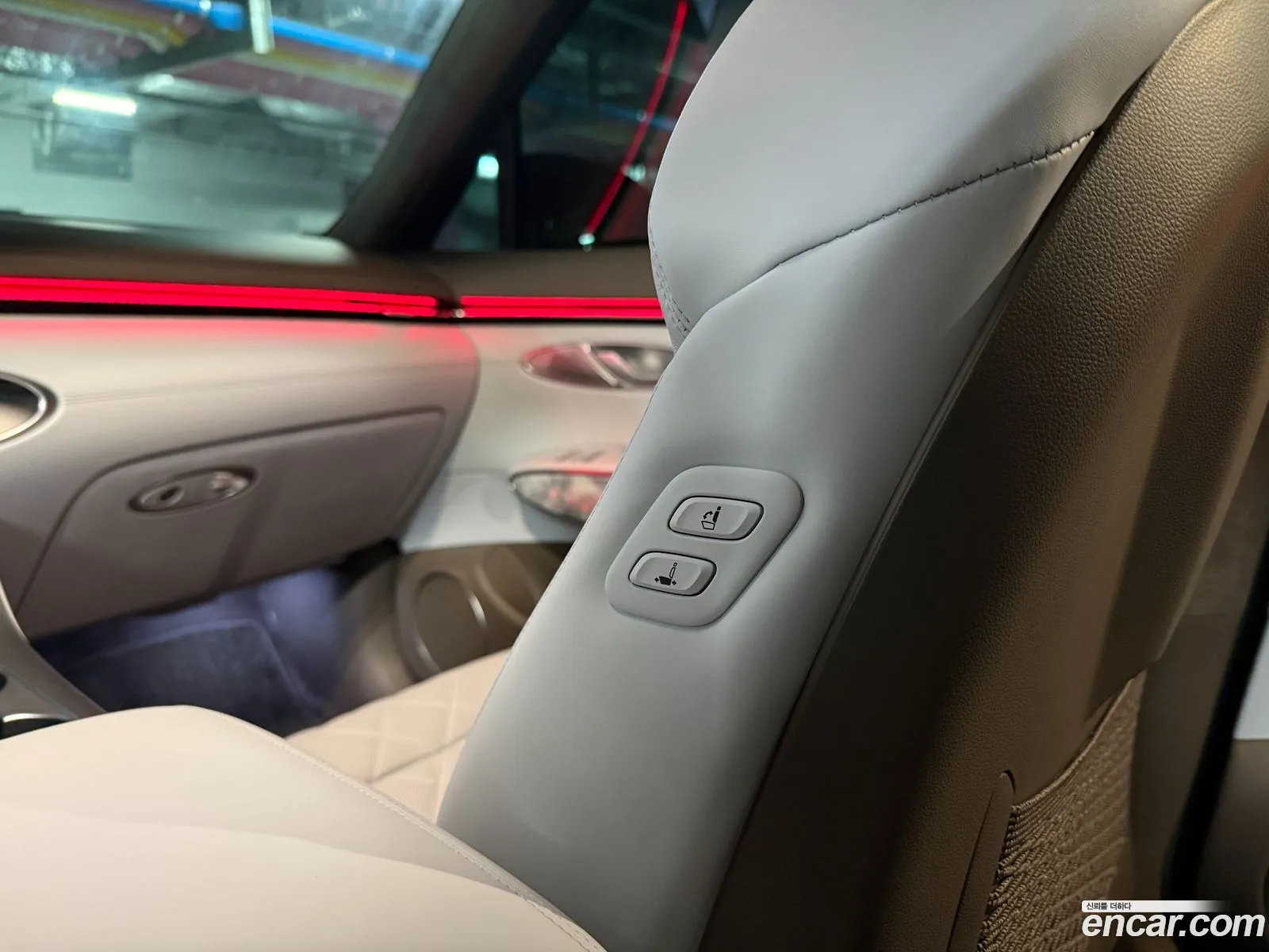 Genesis Electrified GV70 2026 — 7