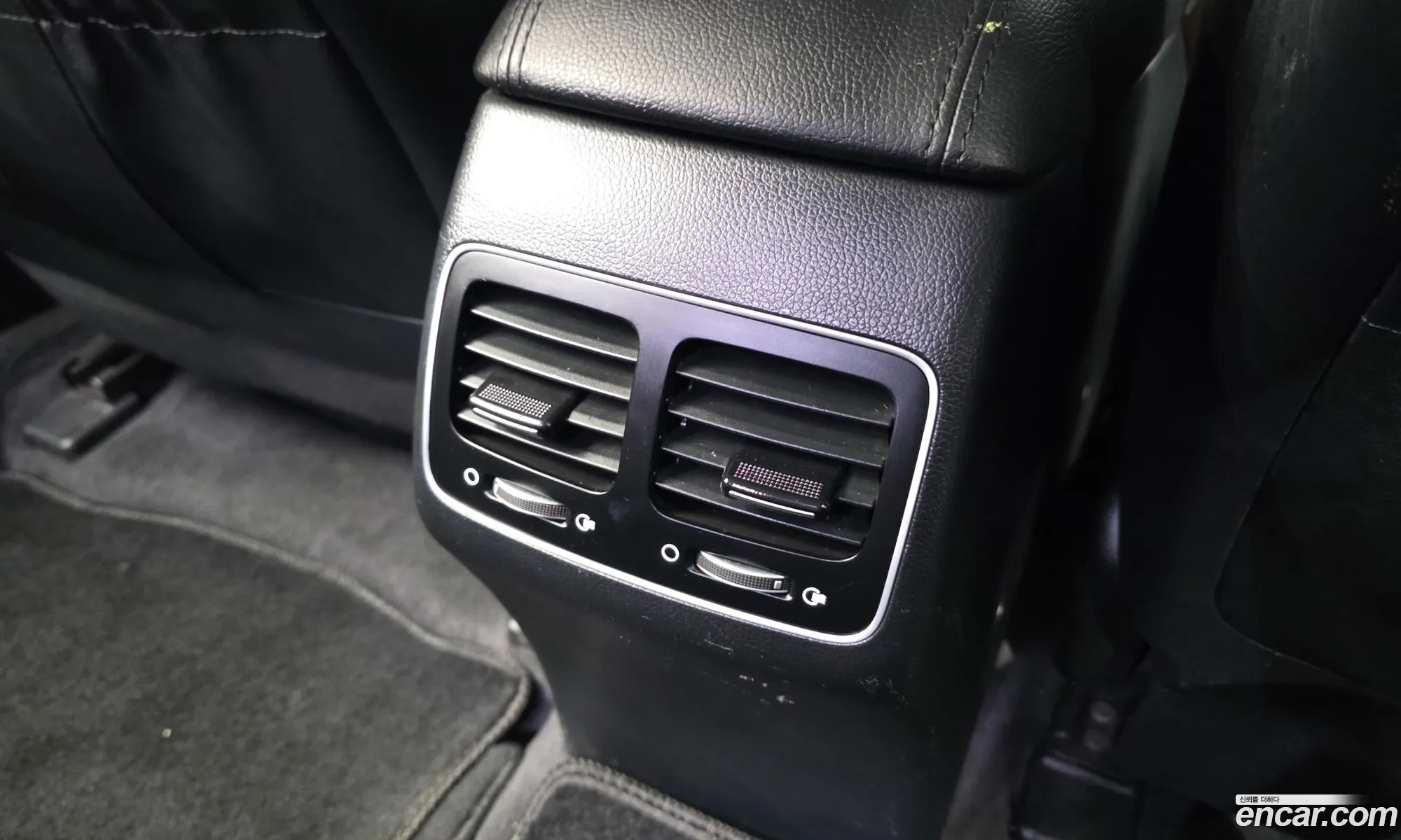 Kia K7 2016 KNALM415BGA215720 — 4