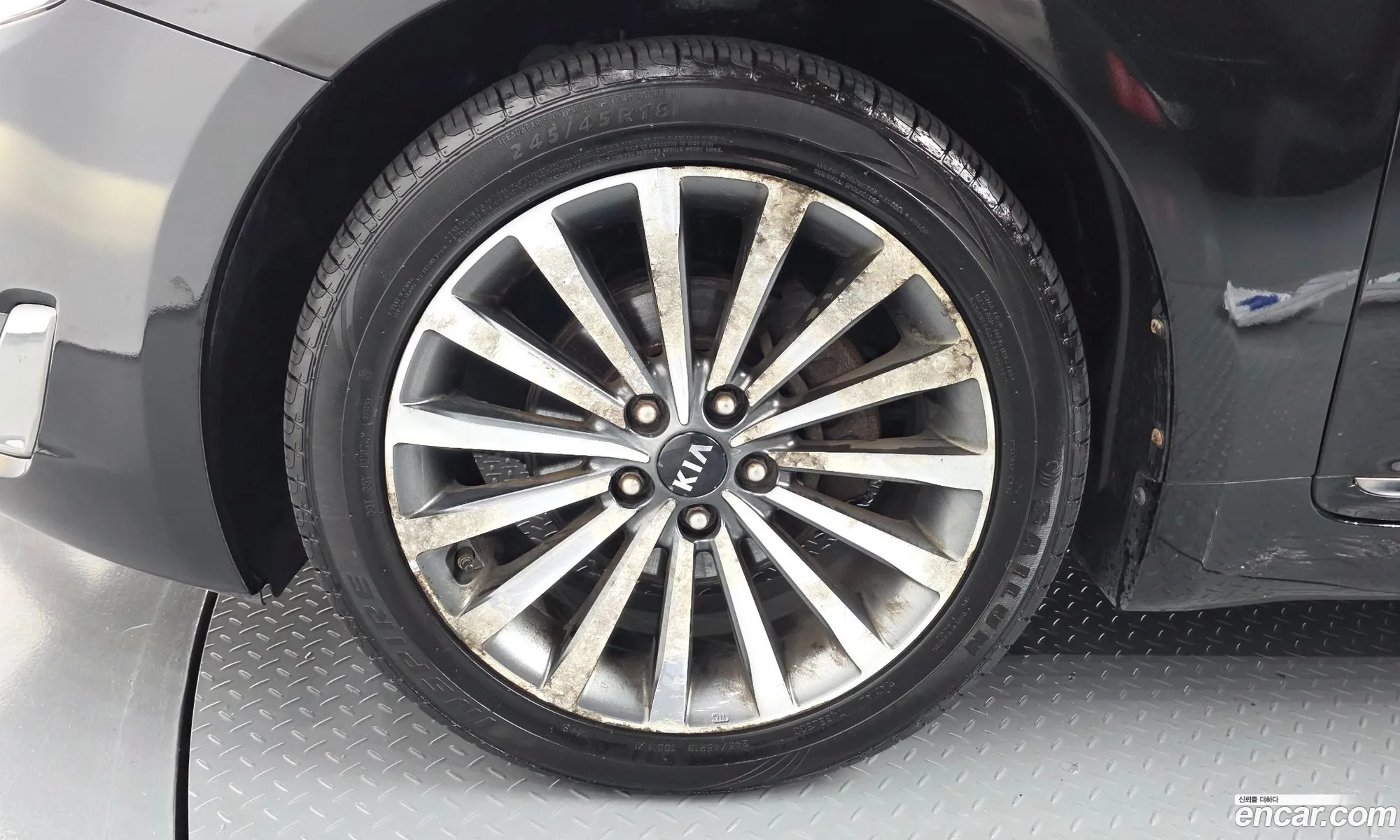 Kia K7 2016 KNALM415BGA215720 — 19
