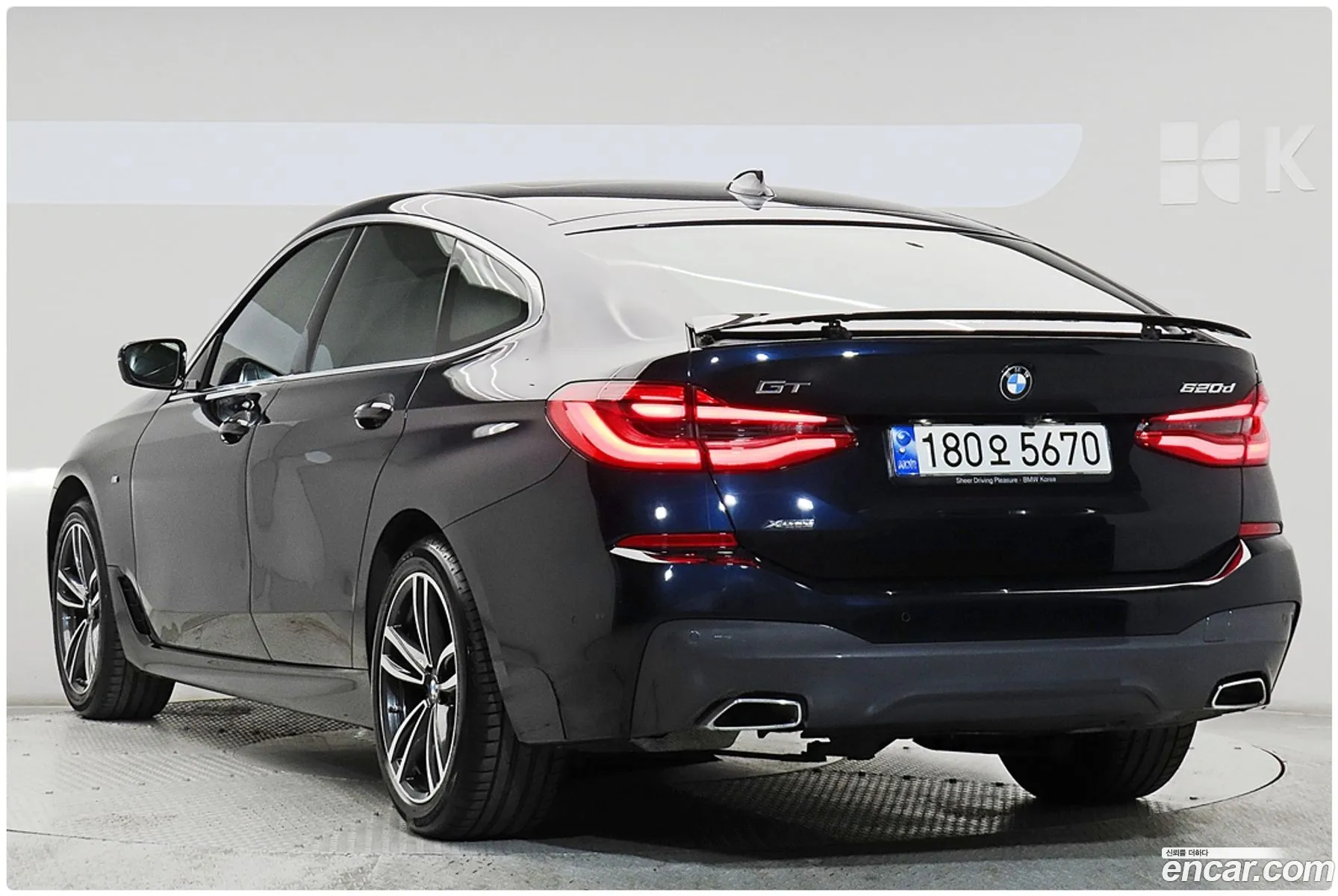 BMW 6 Series GT 2022 — 10