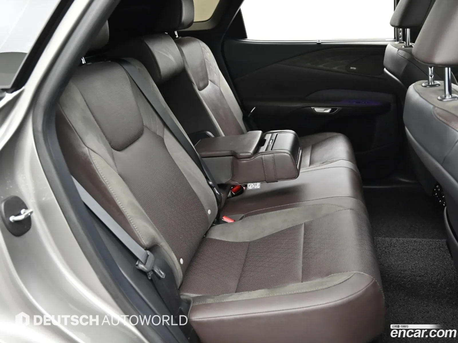 Lexus RX350h 2025 — 10
