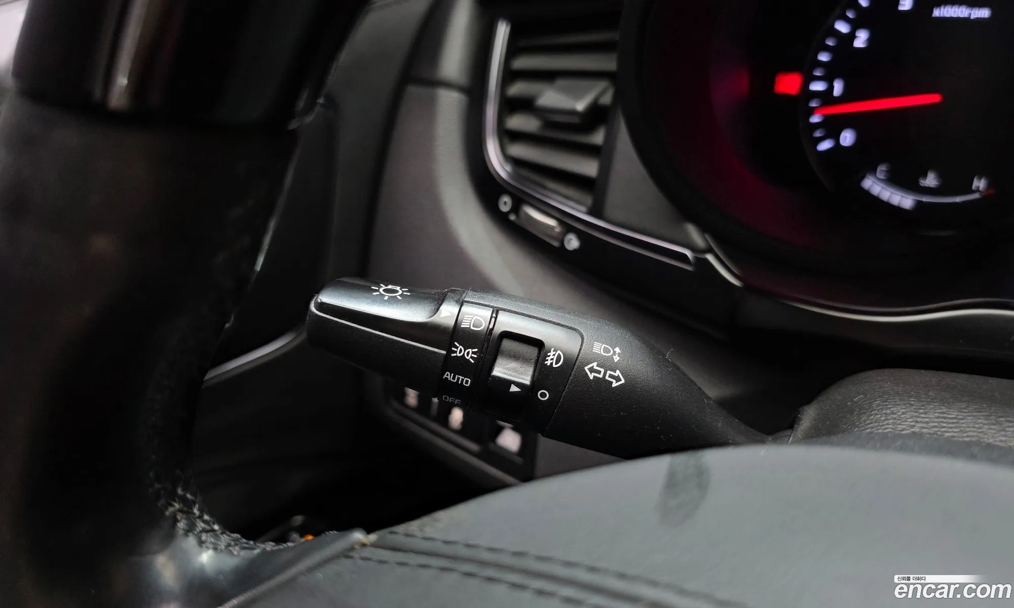 Kia K9 2012 — 13