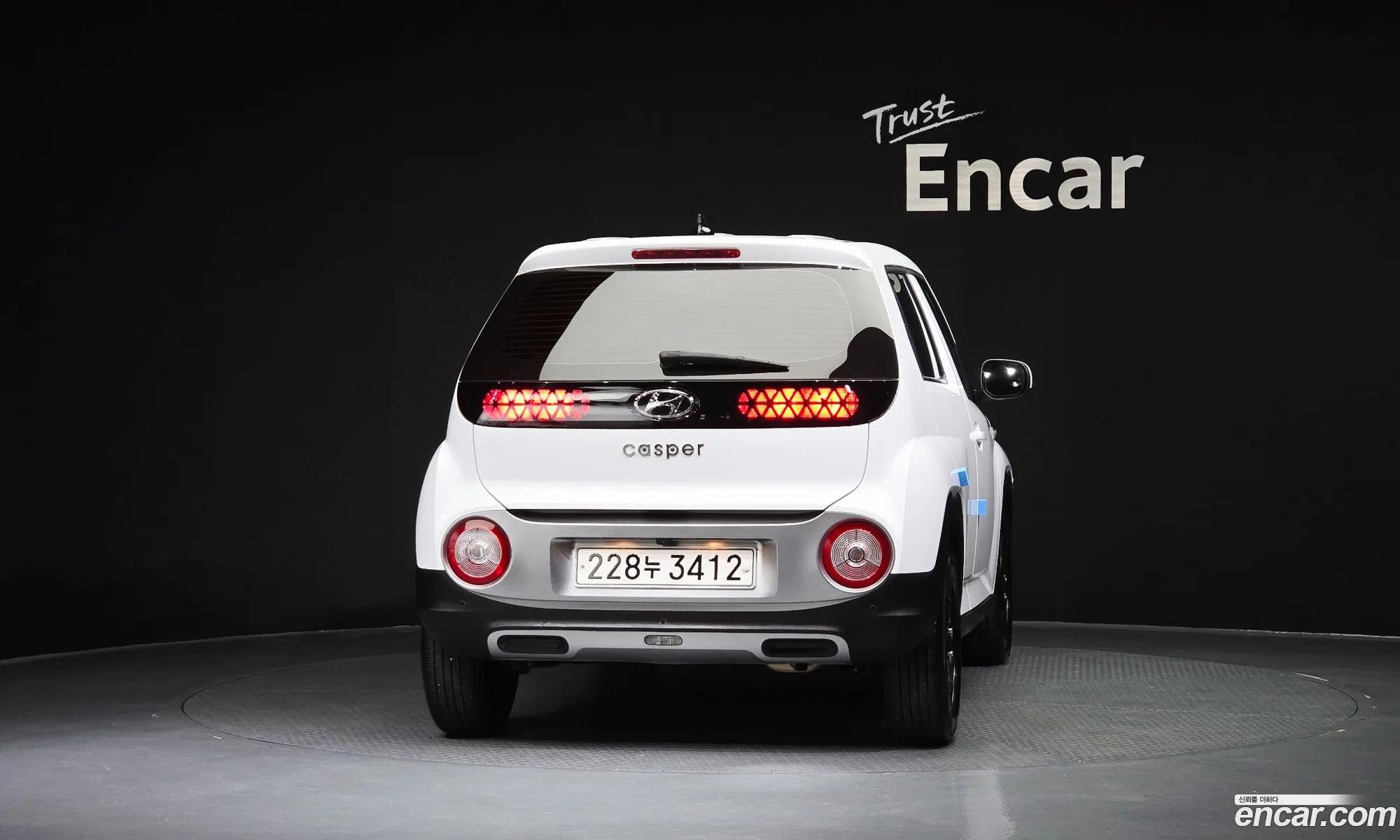 Hyundai Casper 2022 — 28