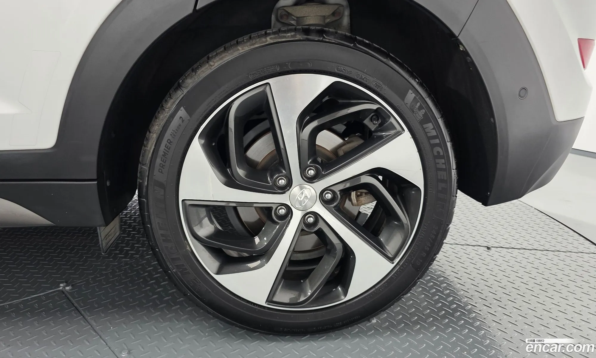 Hyundai Tucson 2015 — 23