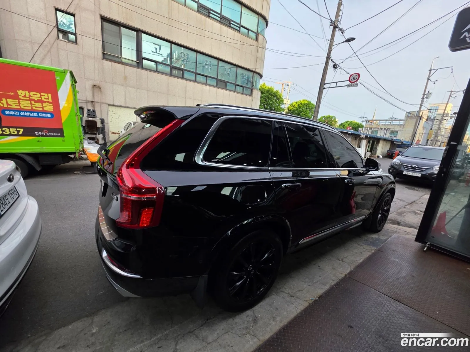 Volvo XC90 2017 — 9