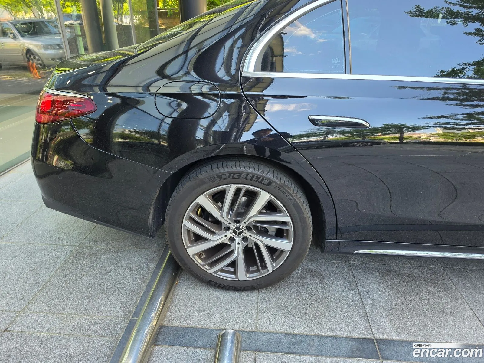 Mercedes-Benz E-Class W214 2024 — 13