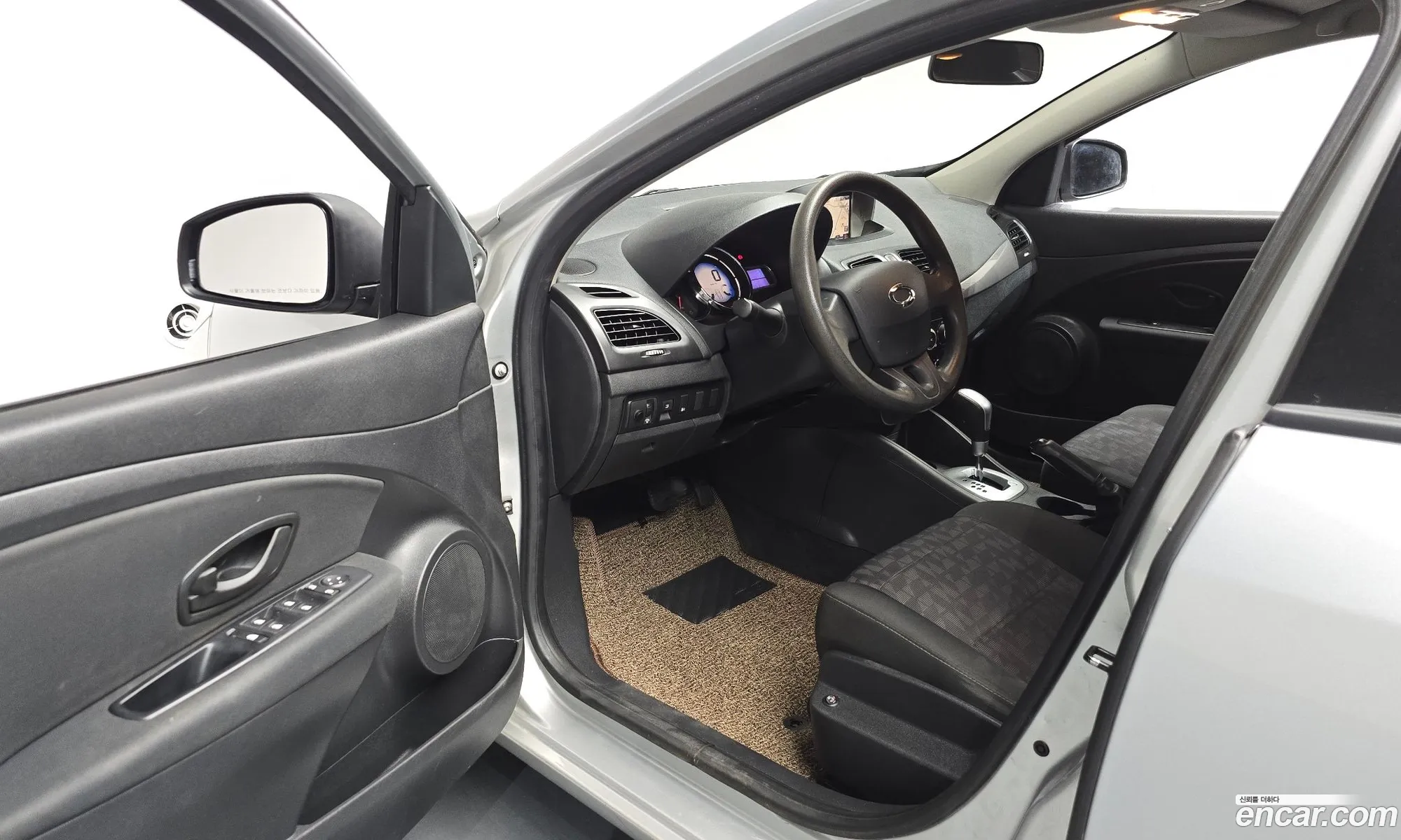 Renault Korea (Samsung) SM3 2012 — 5