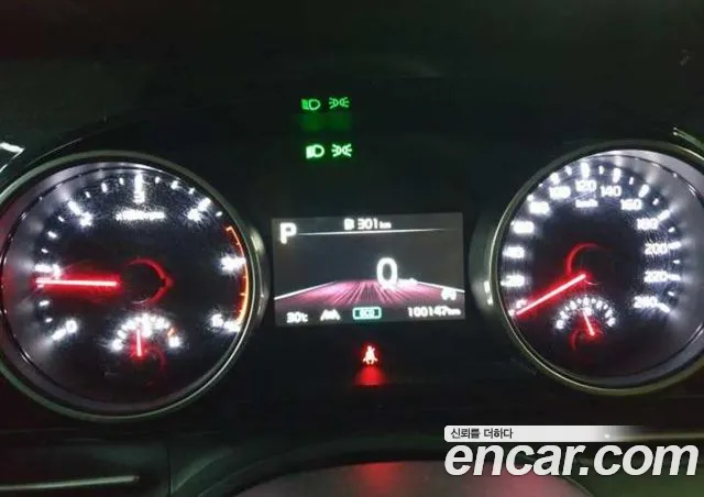 Kia Carnival 2023 — 4