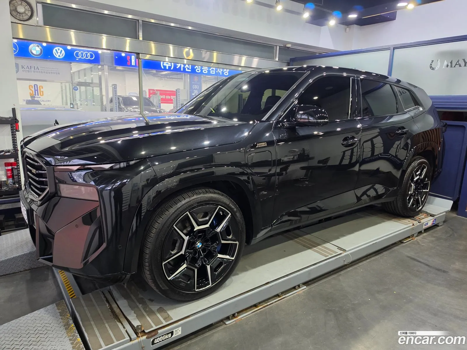 BMW XM 2023 — 11