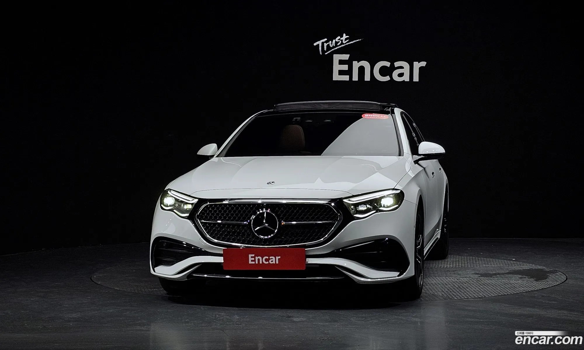 Mercedes-Benz E-Class W214 2024 — 16