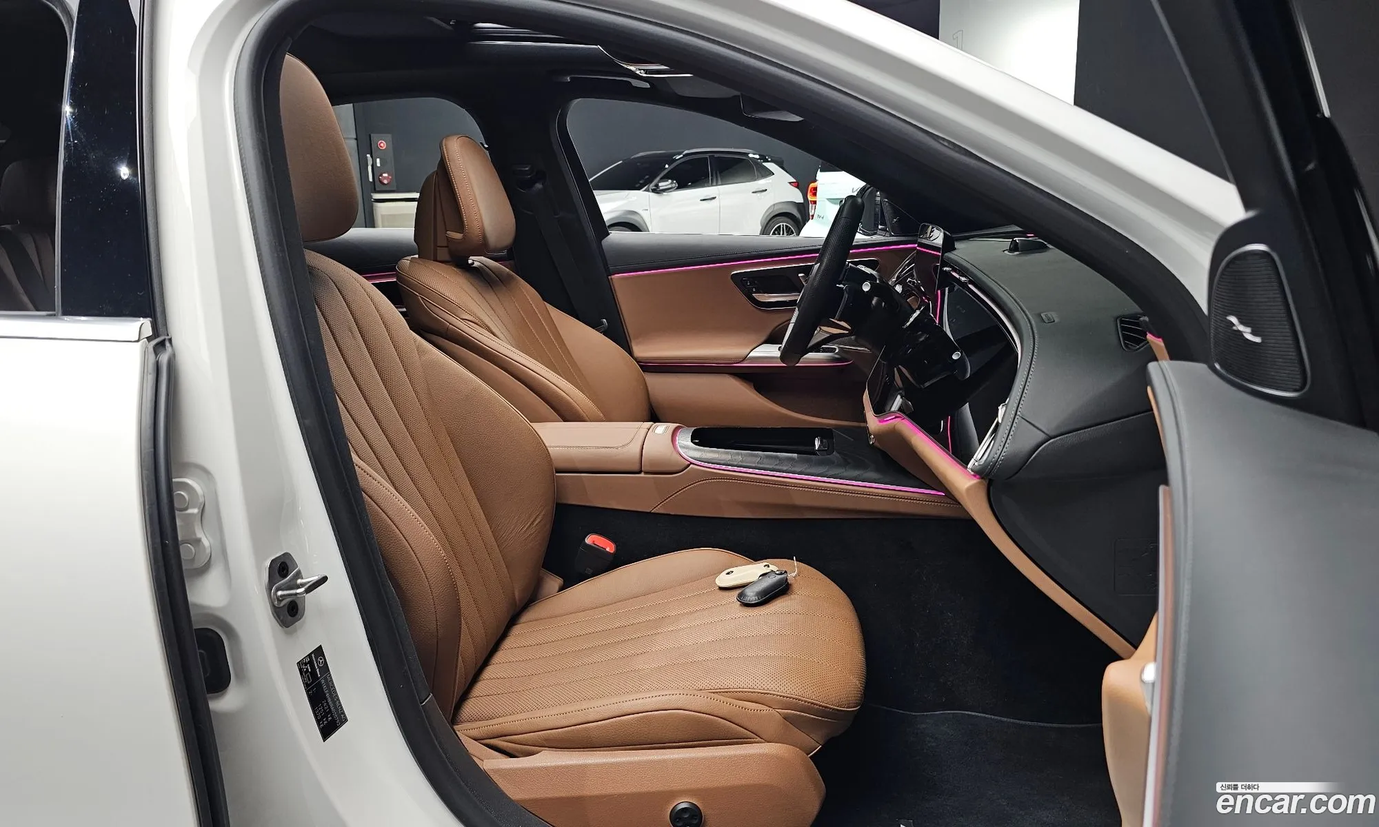 Mercedes-Benz E-Class W214 2024 — 15