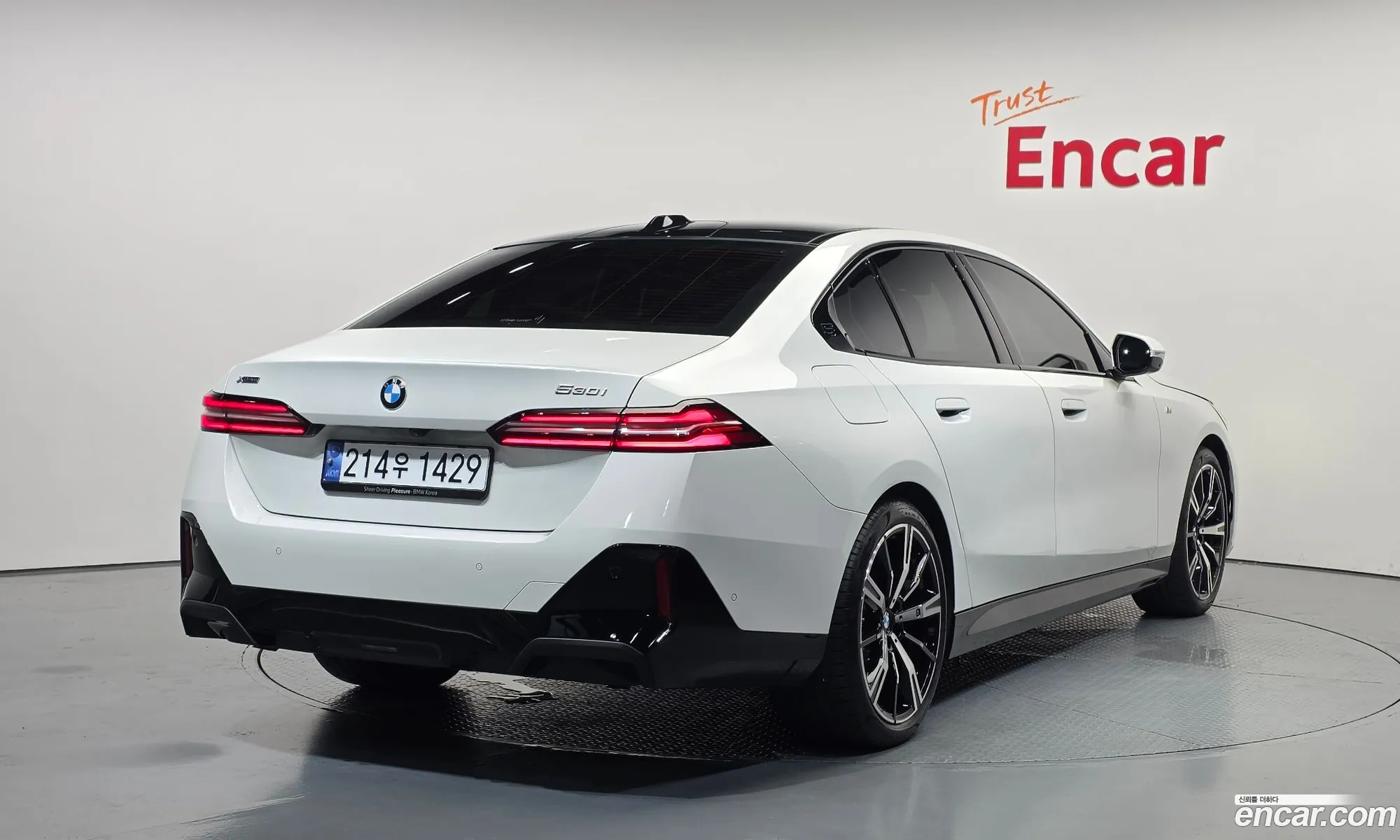 BMW 5 Series 2024 — 13