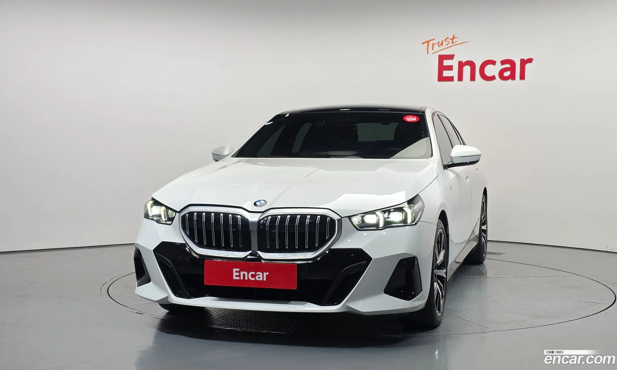 BMW 5 Series 2024 — 19