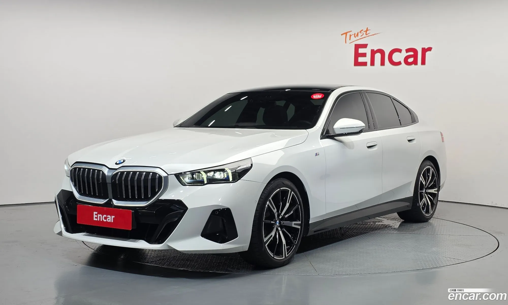 BMW 5 Series 2024 — 27