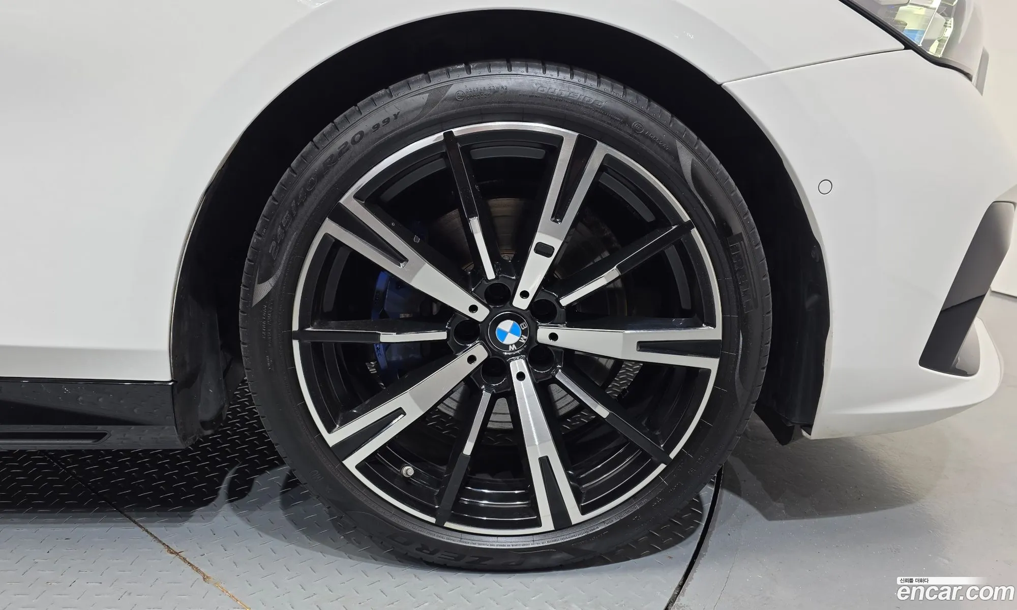 BMW 5 Series 2024 — 18