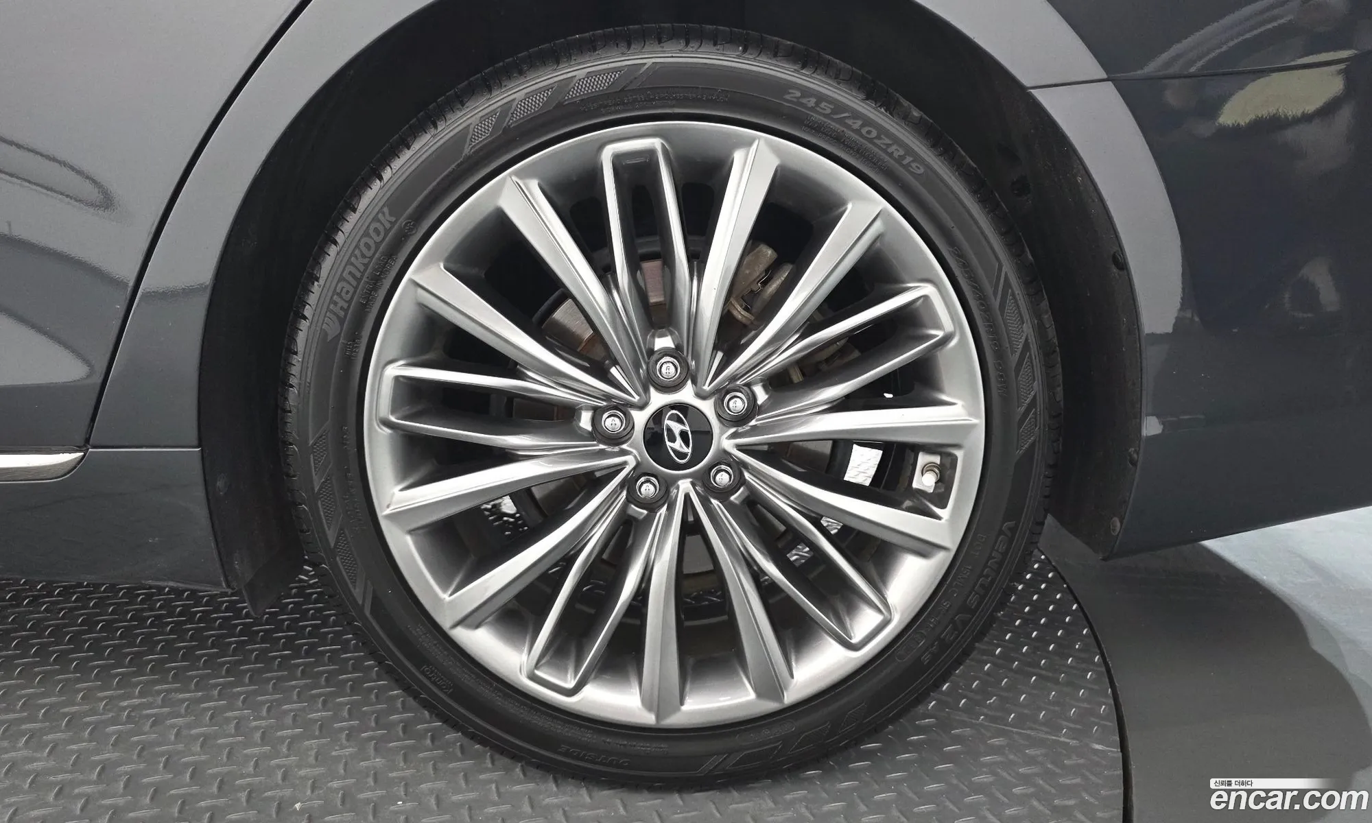 Hyundai Grandeur IG 2017 — 30