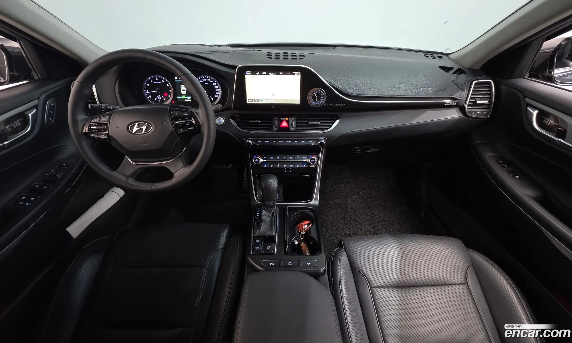 Hyundai Grandeur IG 2017 — 15