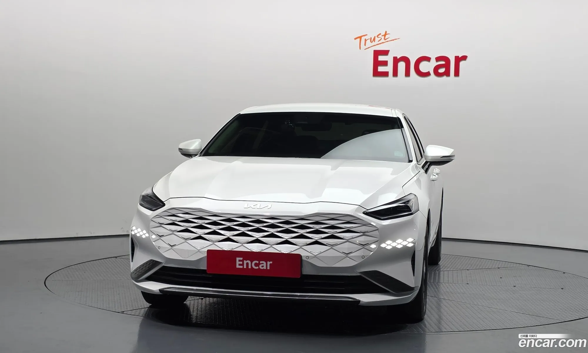 Kia K8 Hybrid 2022 — 20