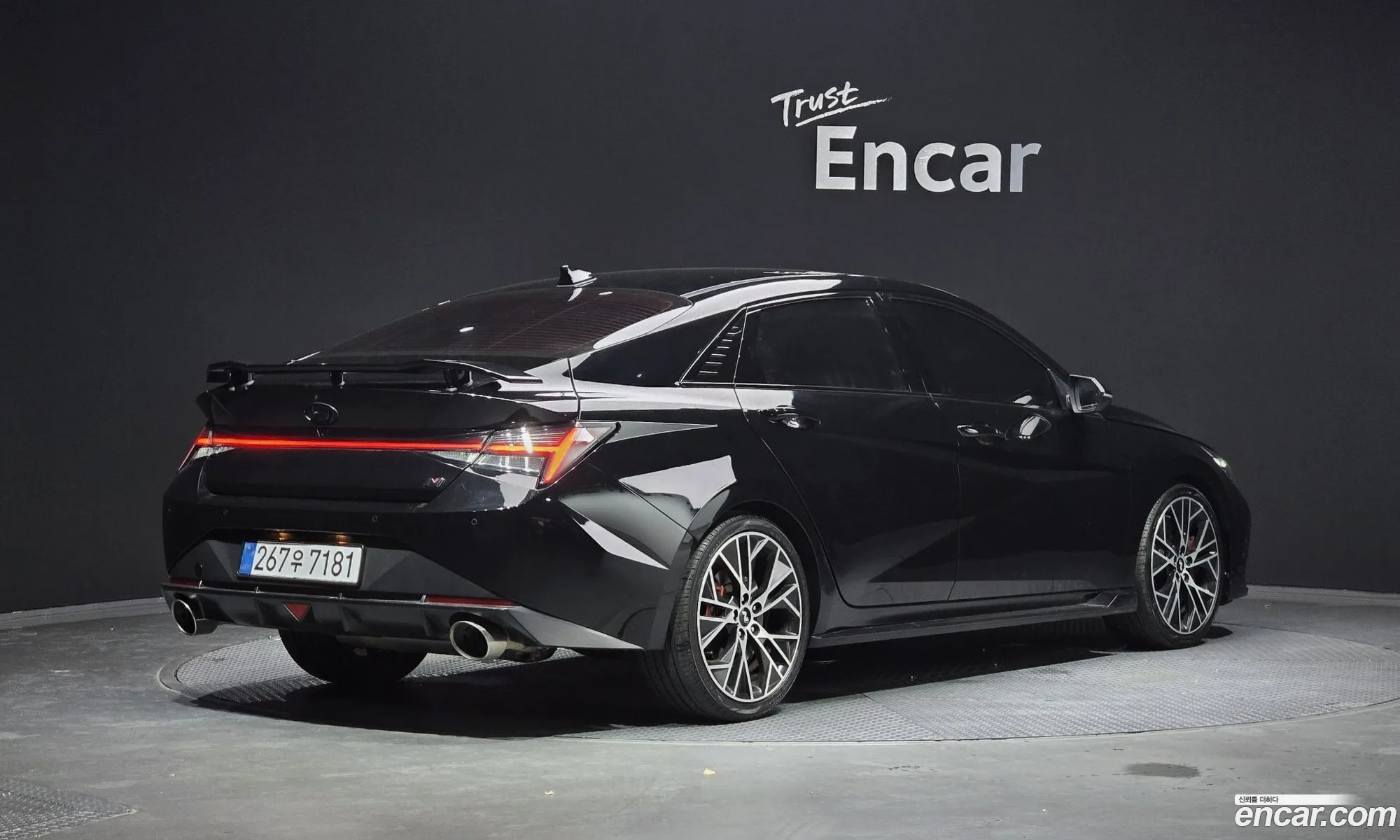 Hyundai Elantra 2021 — 2