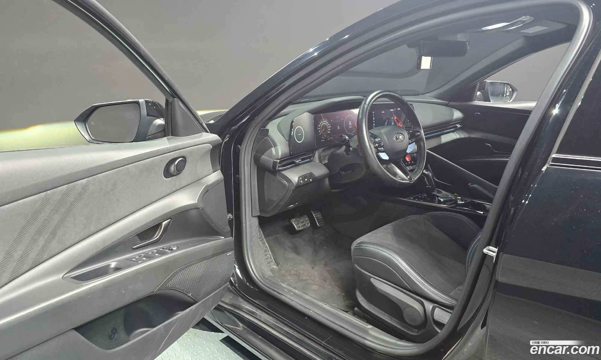 Hyundai Elantra 2021 — 12