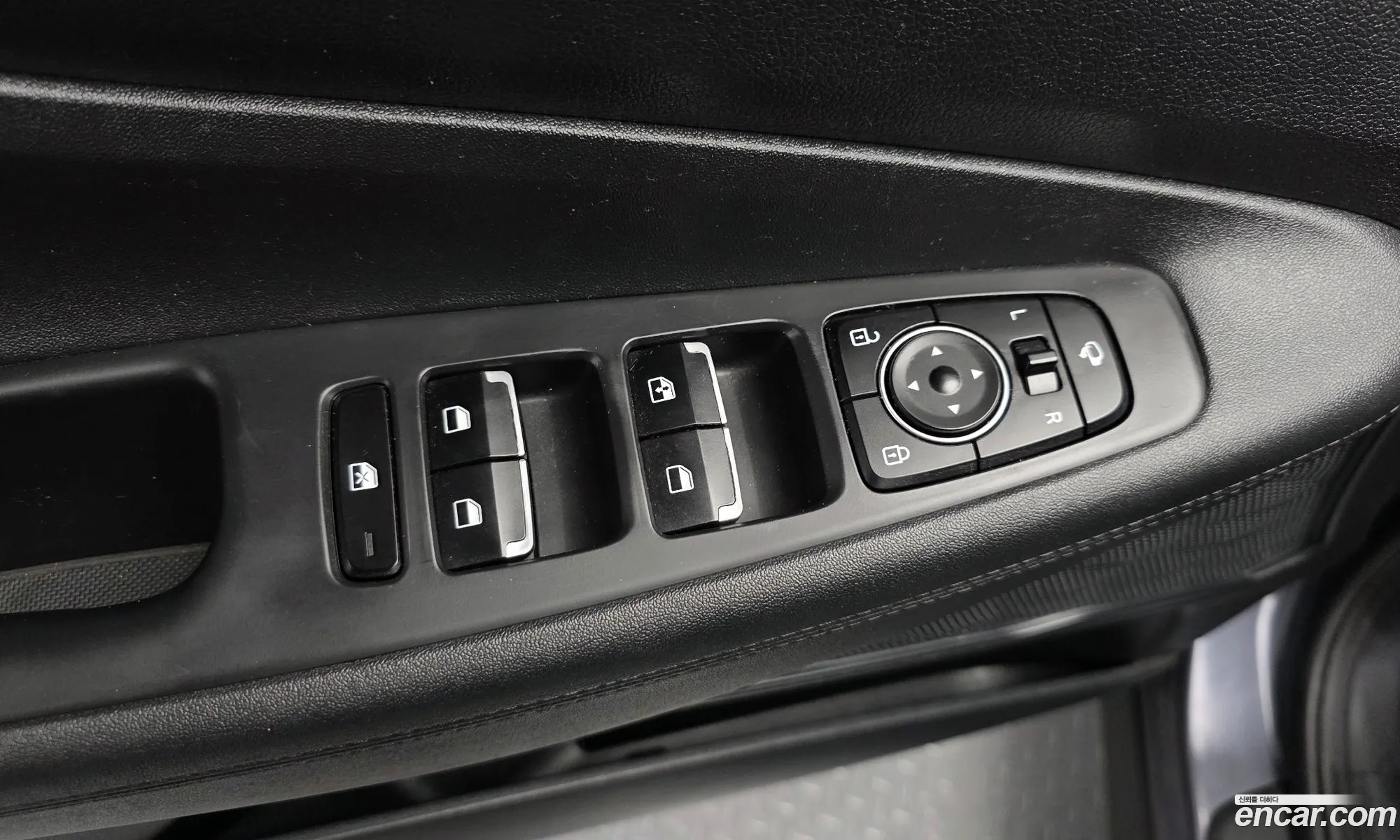 Hyundai Santa Fe 2021 — 4